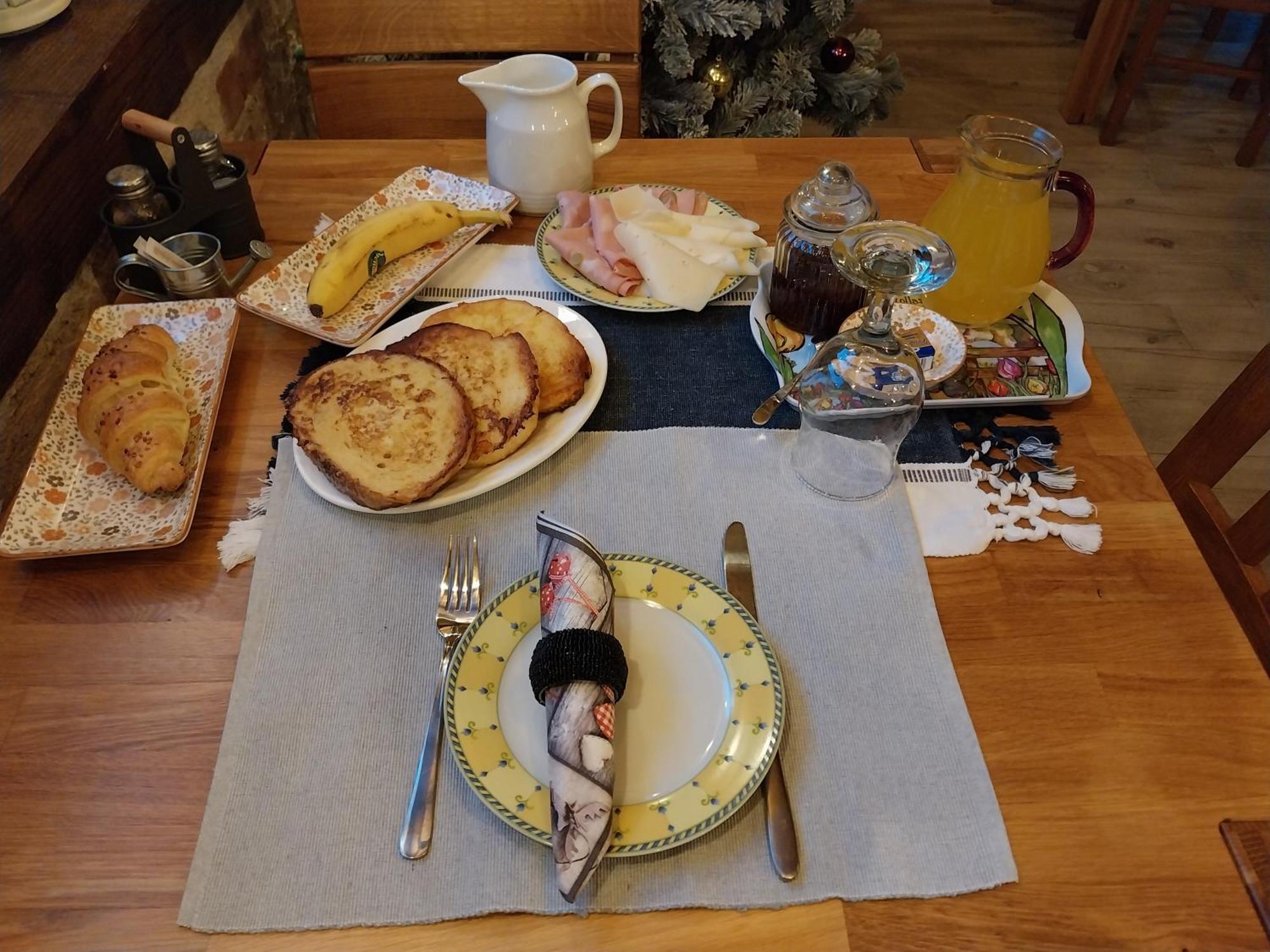 Gračac Apartment Ada Bed & Breakfast מראה חיצוני תמונה