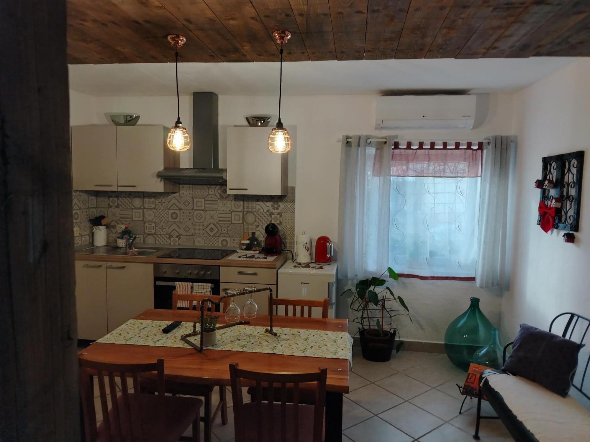 Gračac Apartment Ada Bed & Breakfast מראה חיצוני תמונה